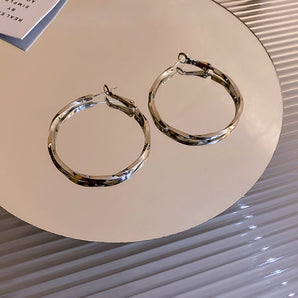 Nihao Wholesale 1 pair simple style geometric alloy plating women's hoop earrings