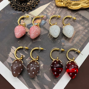 1 pair retro strawberry alloy plating inlay pearl women's drop earrings