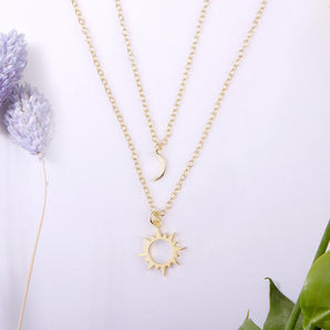 Nihao Wholesale Gold Sun Moon Stainless Steel Clavicle Chain European and American Couple Card Necklace