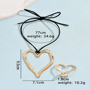 Nihao Wholesale Retro Exaggerated Heart Shape Alloy Plating Silver Plated Women's Rings Necklace