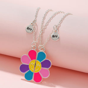 Nihao Wholesale Cute Letter Smiley Face Flower Alloy Wholesale Pendant Necklace