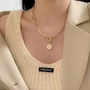 Nihao Wholesale simple clavicle chain necklace jewelry human head pendant necklace