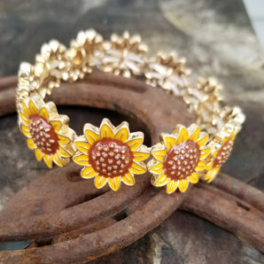 Nihao Wholesale Elegant Pastoral Sunflower Alloy Enamel Women's Bracelets