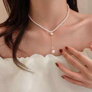 Nihao Wholesale Elegant Geometric Alloy Artificial Rhinestones Artificial Pearls Women's Pendant Necklace