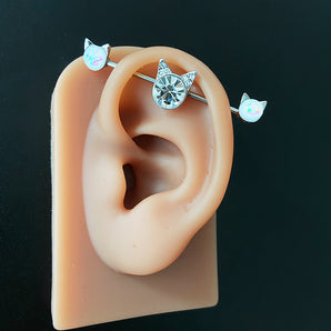 Nihao Wholesale 1 Piece Elegant Cat Plating Inlay Stainless Steel Opal Zircon White Gold Plated Ear Studs